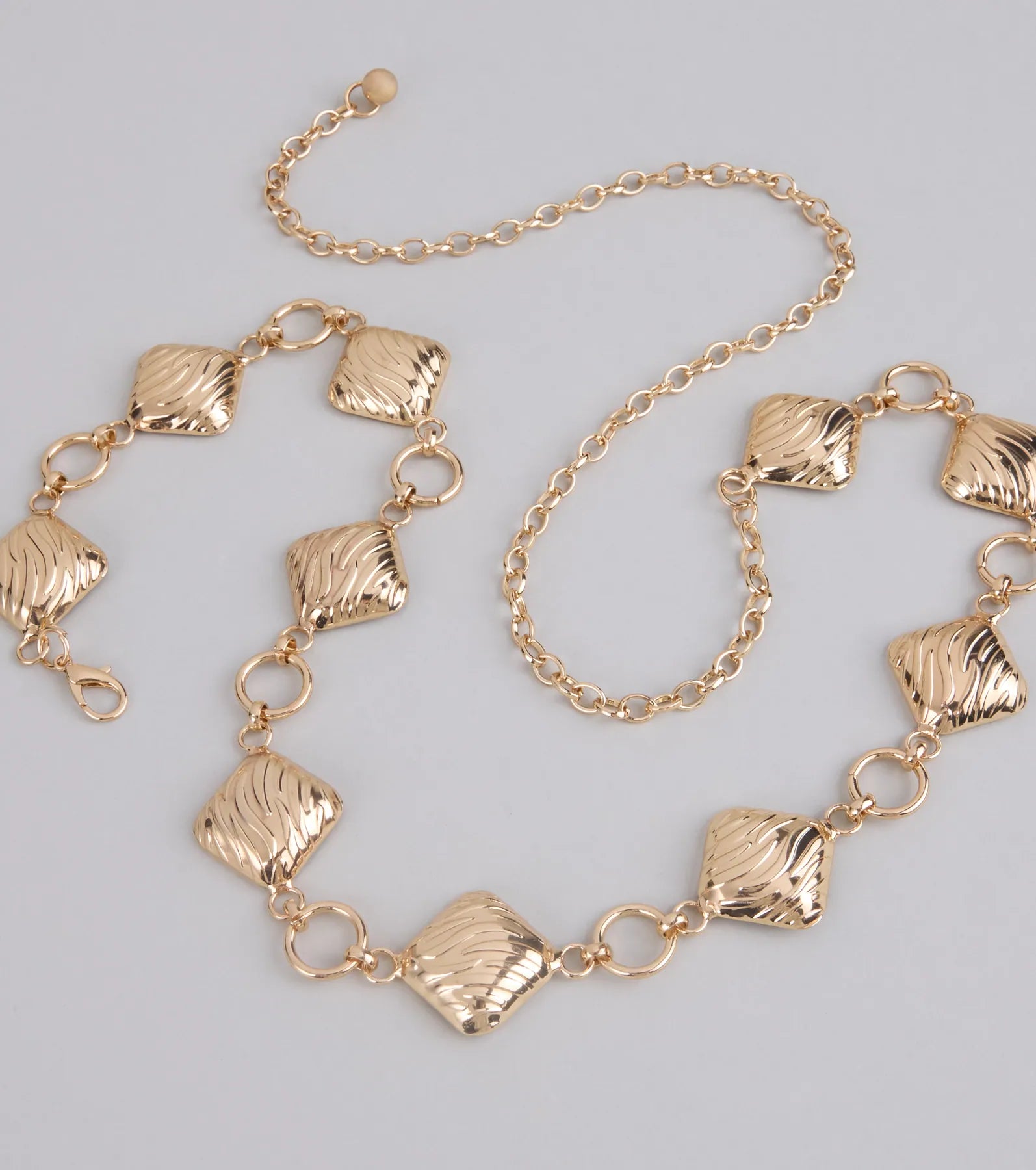Square Up Textured Chain Belt